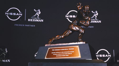 NEXT Trending Image: Heisman winners by school: Where does USC rank after returning Reggie Bush's trophy?